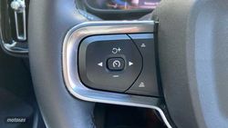 Volvo XC40 2.0 B3 PLUS DARK AUTO 5P - Miniatura 8