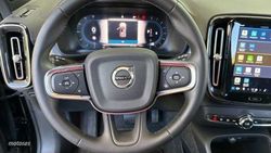 Volvo XC40 2.0 B3 PLUS DARK AUTO 5P - Miniatura 11