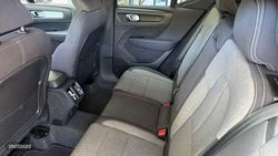 Volvo XC40 2.0 B3 PLUS DARK AUTO 5P - Miniatura 7