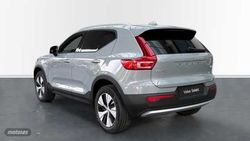 Volvo XC40 2.0 B3 CORE AUTO 5P - Miniatura 2