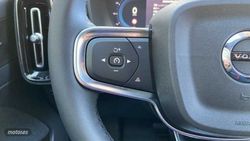 Volvo XC40 2.0 B3 PLUS DARK AUTO 5P - Miniatura 11