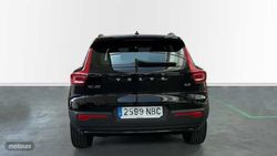 Volvo XC40 2.0 B3 PLUS DARK AUTO 5P - Miniatura 3