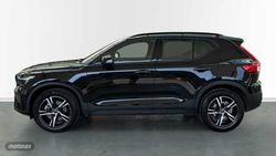 Volvo XC40 2.0 B3 PLUS DARK AUTO 5P - Miniatura 4