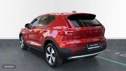 Volvo XC40 2.0 B3 CORE AUTO 5P - Miniatura 2