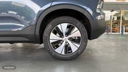 Volvo XC40 2.0 B3 MHEV CORE DCT 5P - Miniatura 10