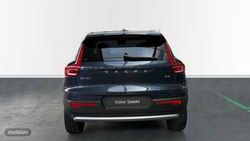 Volvo XC40 2.0 B3 MHEV CORE DCT 5P - Miniatura 9