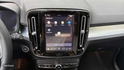 Volvo XC40 2.0 B3 MHEV CORE DCT 5P - Miniatura 12