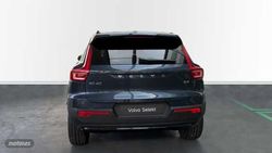 Volvo XC40 2.0 B3 MHEV CORE DCT 5P - Miniatura 6
