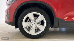 Volvo XC40 XC40 Core, T2 automático, Gasolina - Miniatura 16