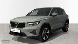 Volvo XC40 XC40 Core, B3 Mild Hybrid, Gasolina - Miniatura 1