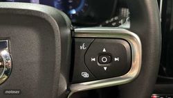 Volvo XC40 XC40 Core, B3 Mild Hybrid, Gasolina - Miniatura 20
