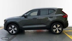Volvo XC40 2.0 B3 MHEV CORE DCT 5P - Miniatura 3