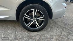 Volvo XC 60 2.0 B4 D R-DESIGN AUTO 197 5P - Miniatura 10