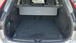 Volvo XC 60 2.0 B4 D R-DESIGN AUTO 197 5P - Miniatura 14