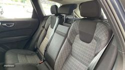Volvo XC 60 2.0 B4 D CORE AUTO 5P - Miniatura 7