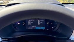 Volvo XC40 todoterreno 2.0 B3 MHEV ULTRA DARK DCT 5P - Miniatura 12