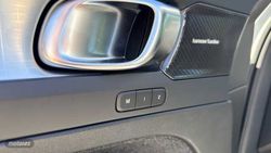 Volvo XC40 todoterreno 2.0 B3 MHEV ULTRA DARK DCT 5P - Miniatura 20