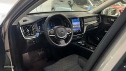 Volvo XC 60 2.0 T6 RECHARGE CORE AUTO 4WD 350 5P - Miniatura 5