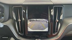 Volvo XC 60 2.0 B4 D CORE AUTO 5P - Miniatura 17
