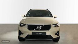 Volvo XC40 2.0 B3 MHEV CORE DCT 163 5P - Miniatura 9