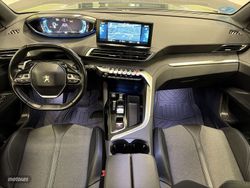 Peugeot 3008 Hybrid 225 Allure Pack e-EAT8 165 kW (225 CV) - Miniatura 11