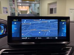 Peugeot 3008 Hybrid 225 Allure Pack e-EAT8 165 kW (225 CV) - Miniatura 18