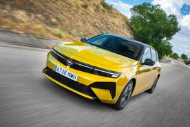 FotosOpel Astra Plug-In Hybrid