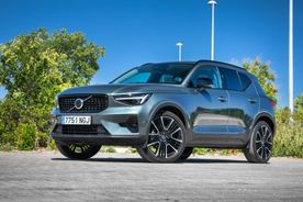 FotosVolvo XC40 B3 Mild Hybrid