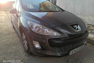 Peugeot 308 - Foto 1