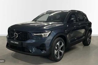 Volvo XC40 2.0 B3 MHEV ULTRA DARK DCT 163 5P - Foto 1