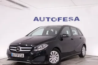 Mercedes Clase B B180D 110CV 5P # NAVY, PARKTRONIC - Foto 1
