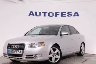 Audi A4 2.0 TDI QUATTRO 140CV 4P - Foto 1