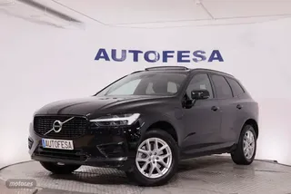 Volvo XC 60 XC60 2.0 T6 AWD RECHARGE R-DESIGN 340CV AUTO 5P , NAVY, TECHO ELECTRICO PANORAMICO, FAROS LED - Foto 1