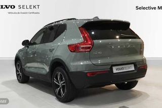Volvo XC40 XC40 PLUS B3 MILD HYBRID GASOLINA - Foto 1