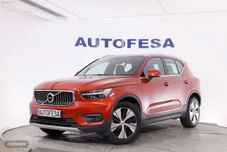 Volvo XC40 1.5 T5 RECHARGE INSCRIPTION EXPRESSION AUTO 261CV 5P # IVA DEDUCIBLE, NAVY, PARKTRONIC - Foto 1