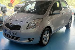 Toyota Yaris 5p 1.3 VVT-i Sol M/M - Foto 1