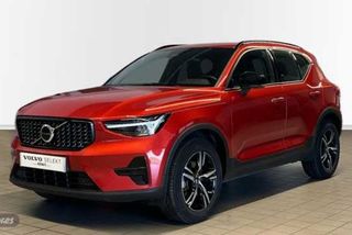 Volvo XC40 XC40 Plus, B3 Mild hybrid, Gasolina, Dark - Foto 1