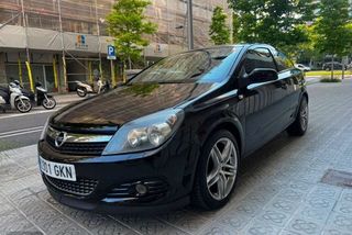 Opel Astra GTC 1.7 CDTi Sport - Foto 1