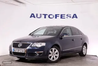 Volkswagen Passat 2.0 TDI 140CV 4P - Foto 1