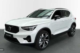 Volvo XC40 2.0 B3 MHEV ULTRA DARK DCT 5P - Foto 1
