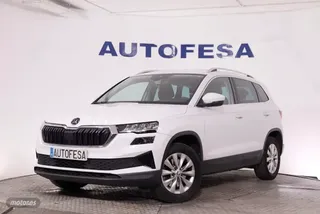 Skoda Karoq 2.0 TDI DSG 4X4 AMBITION 150CV 5P # IVA DEDUCIBLE,PARKTRONIC - Foto 1