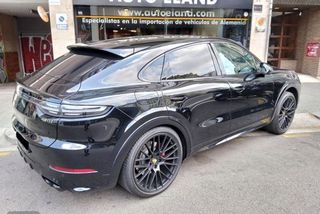 Porsche Cayenne GTS Coupé - Foto 1