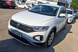Volkswagen T-Roc "Más" 1.5 TSI 110kW (150CV) DSG - Foto 1