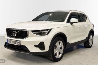 Volvo XC40 CORE, B3 MILD HYBRID GASOLINA - Foto 1