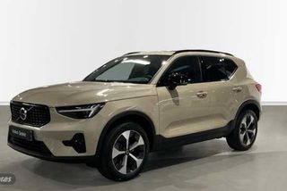 Volvo XC40 2.0 B4 PLUS DARK AUTO 197 5P - Foto 1