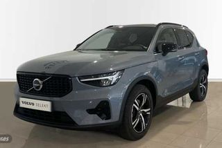 Volvo XC40 2.0 B3 R-DESIGN AUTO 163 5P - Foto 1