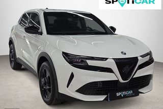 Alfa Romeo Junior Ibrida 100kW (136CV) - Foto 1