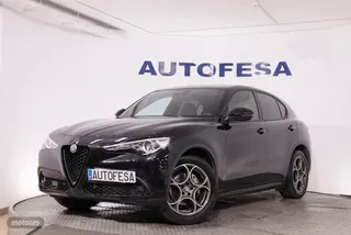 Alfa Romeo Stelvio 2.2 D SPRINT Q4 AWD AUTO 190CV 5P OPCIONALES 3380 EUROS # IVA DEDCUIBLEBIXENON,NAVY,BOLA REMOLQUE - Foto 1