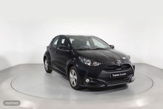 Toyota Yaris 1.5 VVT-I HEV ACTIVE PLUS 5P - Foto 1