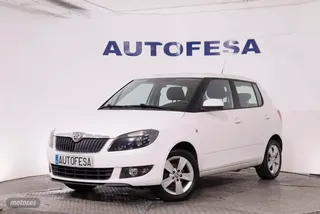 Skoda Fabia 1.2i YOUNG 70CV 5P - Foto 1